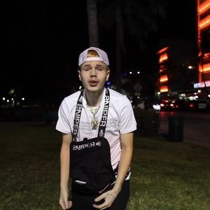 Meet your Posher, Luke